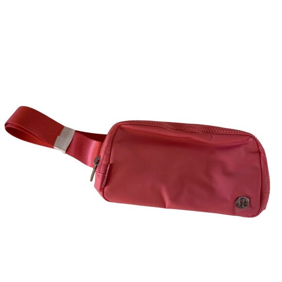 Lululemon Handbags - Lululemon Everywhere Belt Bag Womens One Size Pink Lightweight Water-Resistant